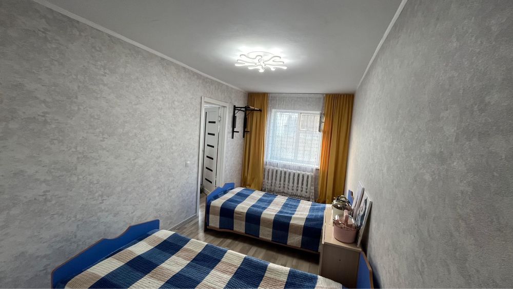 Продается 3-х ком кв