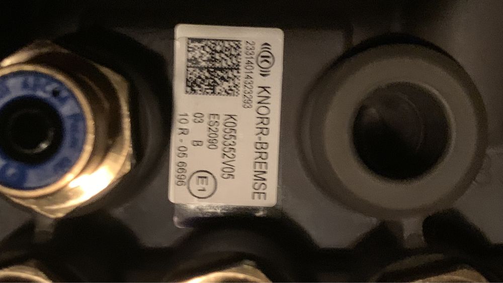 KNORR-BREMSE-ABS/EBS модулатор за полуремаркета