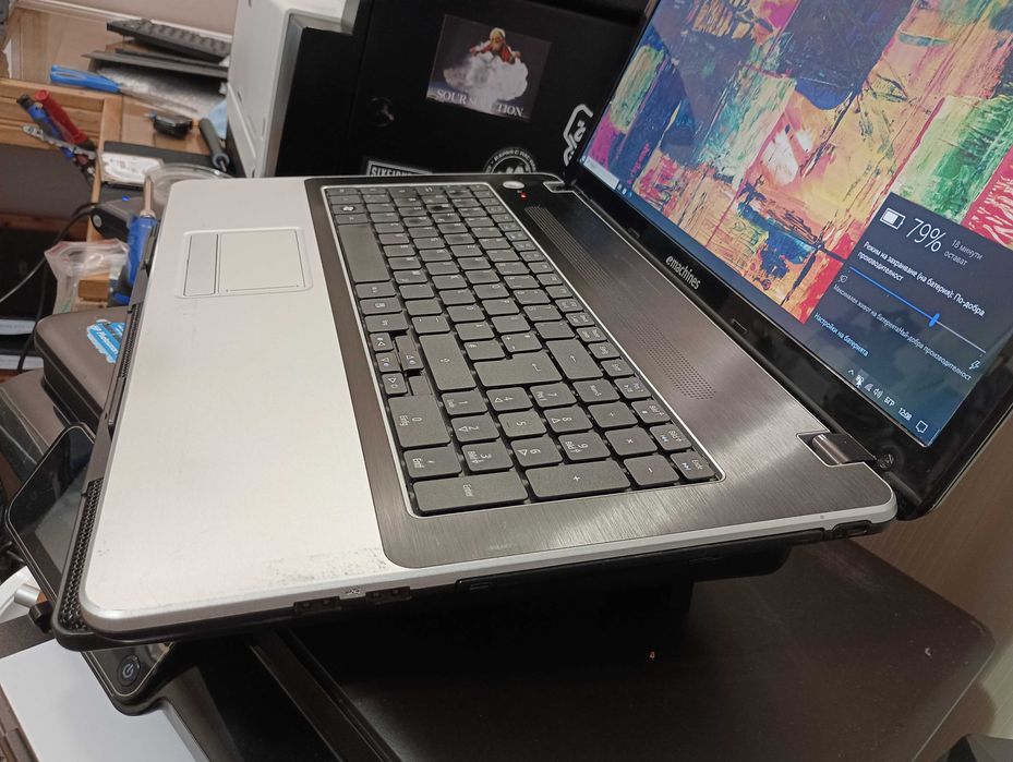 Лаптоп eMachines HM72 CP / 17.3