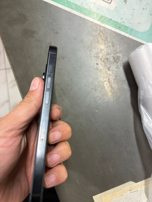 Iphone 16 pro128 tali ideal