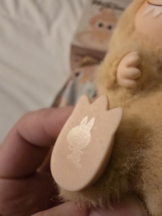 Labubu have a seat big into energy noi cu bon originale, luate astazi