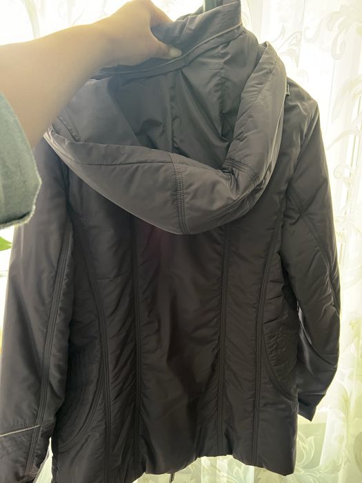 Продам новую куртку