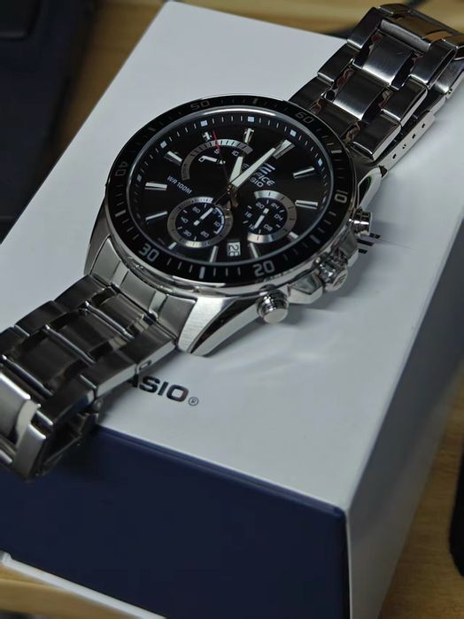 Мужские часы Casio EDIFICE EFV-640DC-3A