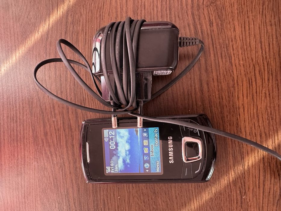 samsung GT-E2550