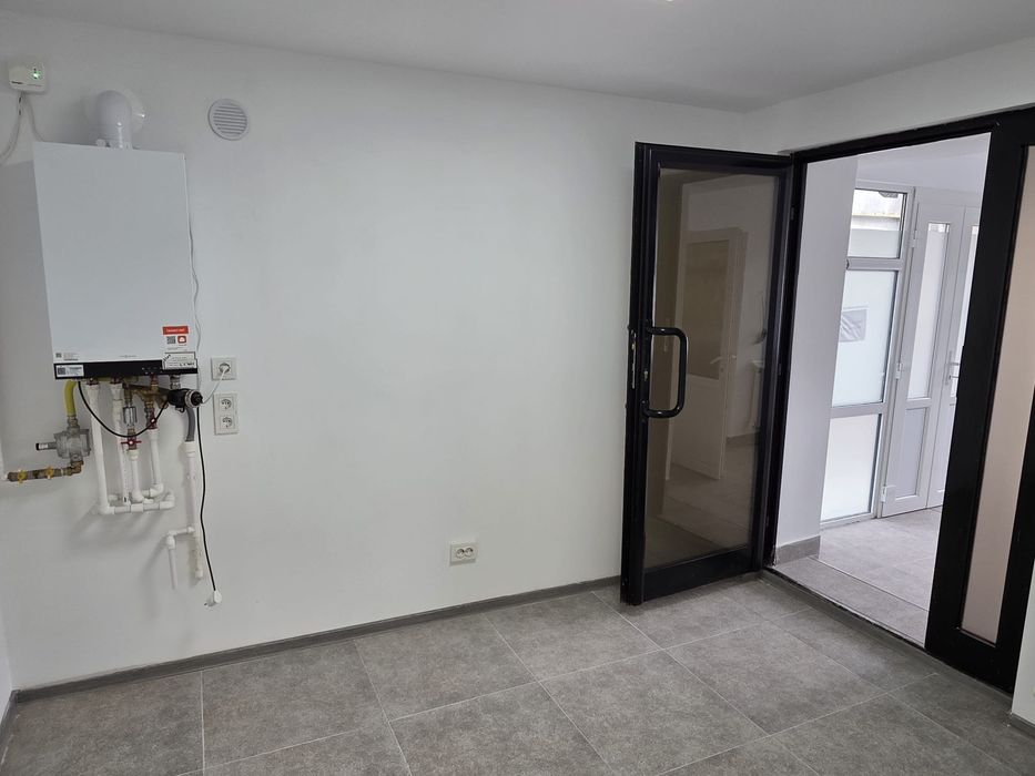 Inchiriere spatiu comercial-birouri