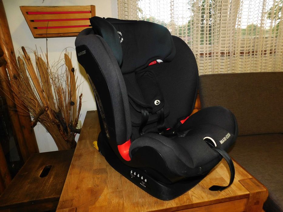 Scaun auto Maxi Cosi Titan * ISOFIX * grupa 9-36 kg