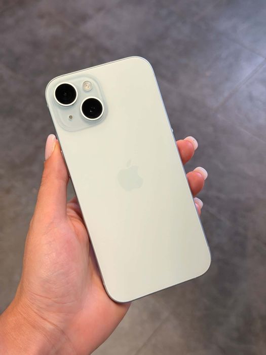 Iphone 15 Blue Impecabil Liber