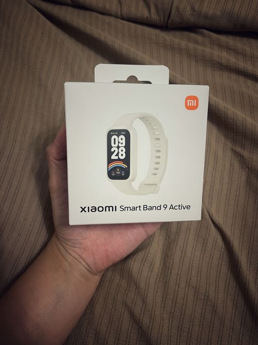 новые фитнес  смарт часы xiaomi