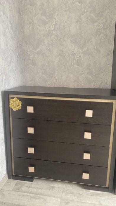 Продам   Спальный Гарнитур