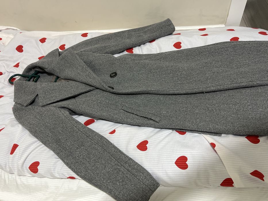 Пальто женское ,