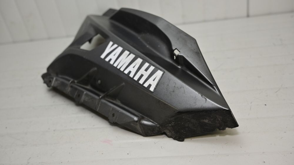 Carena Inferioara Dreapta Yamaha YZF-R125 2008 - 2012