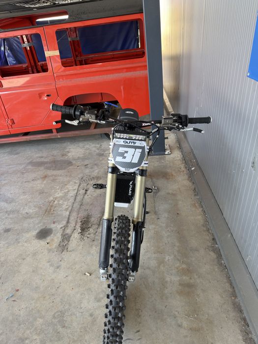 Sur-Ron Light Bee X   2025