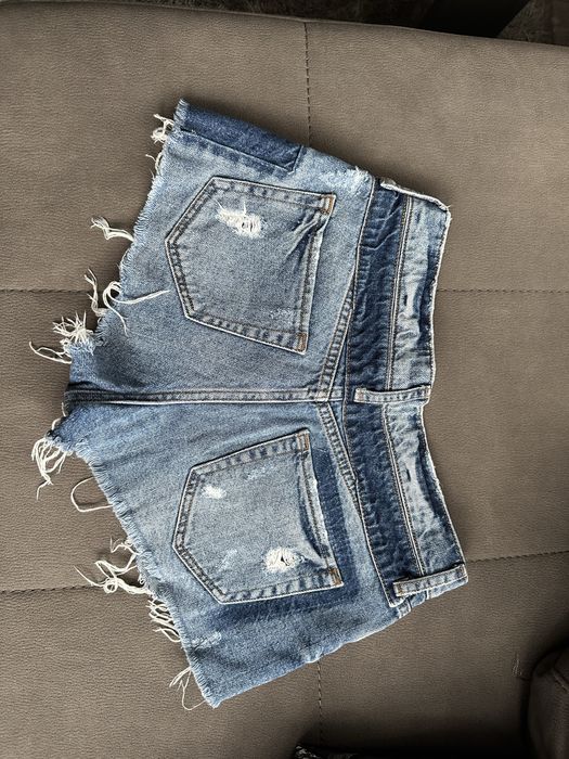 Различни модели дамски дънки