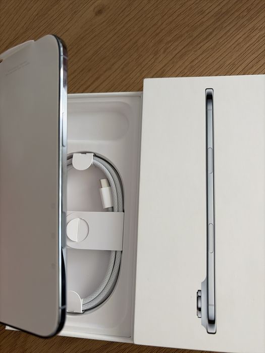 Iphone 17 Air blue 256 GB