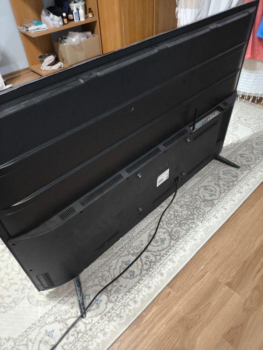 Телевизор Samsung 50"