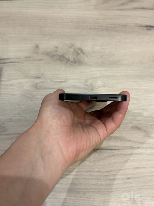 Samsung A 17 / 128 gb / 6 gb