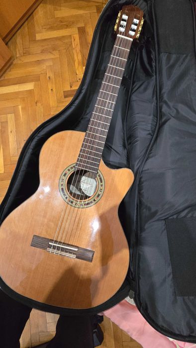 Класическа китара Kremona  Fiesta F65CW