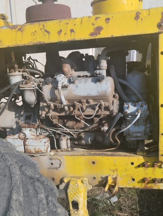 Погрузчик фронтальный