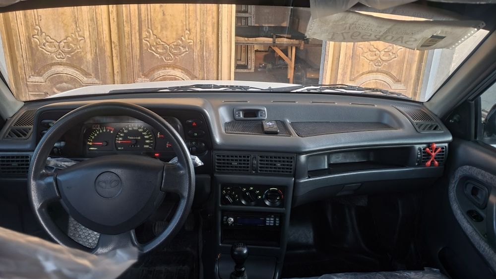 Nexia 1 sotiladi radnoy 2007 yil