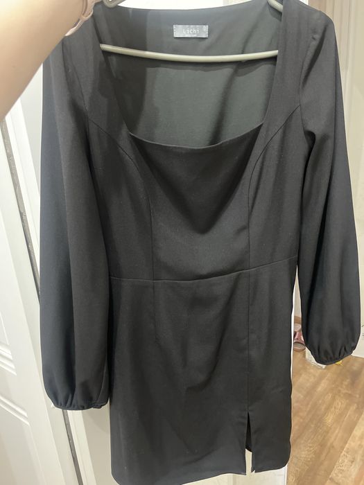 Продам черное платье Lichi