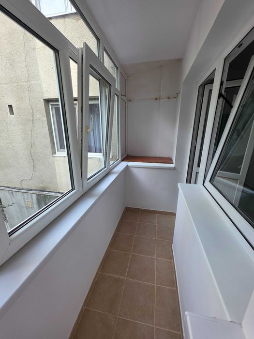 Apartament 3 camere de inchiriat, et 1, decomandat, 48 mp - mobilat sau nemobilat - Ploiesti Vest