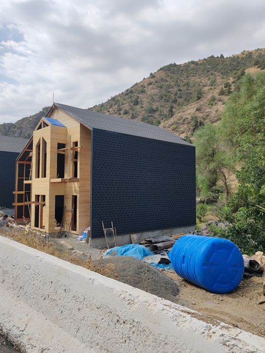 Юмшок черепица Андулин 2 слойли битум черепица. Профнасьил ва тегола