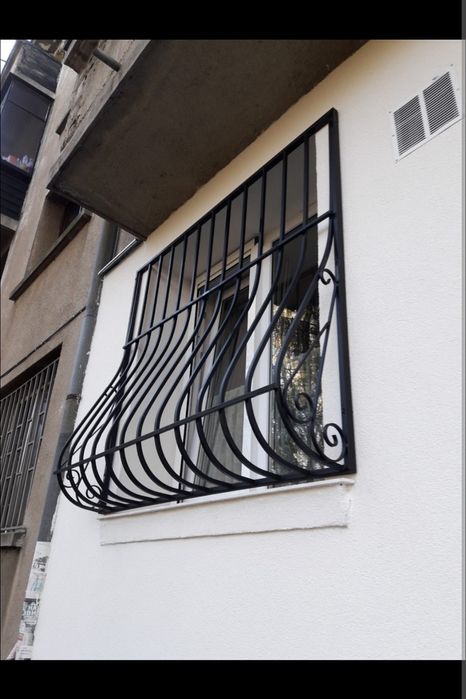 Метални решетки за прозорци