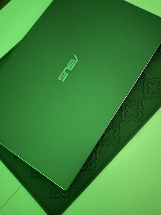 Продам Ноутбук асус