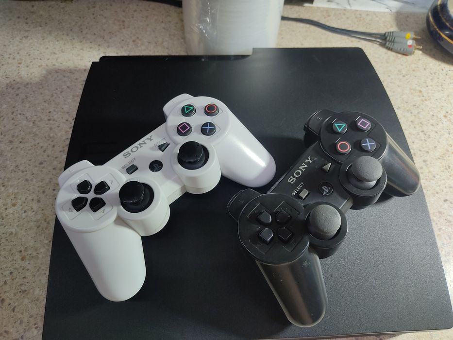 Ps3 slim 2 джойстика