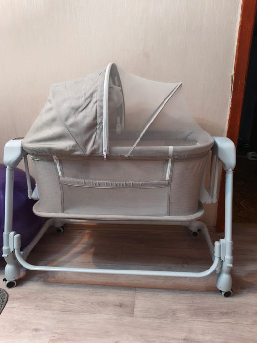 Продам детскую люльку