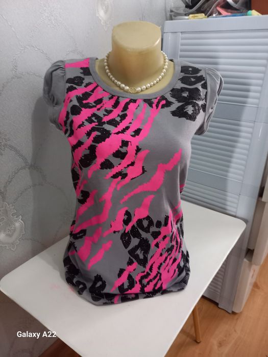 Продается кофточка