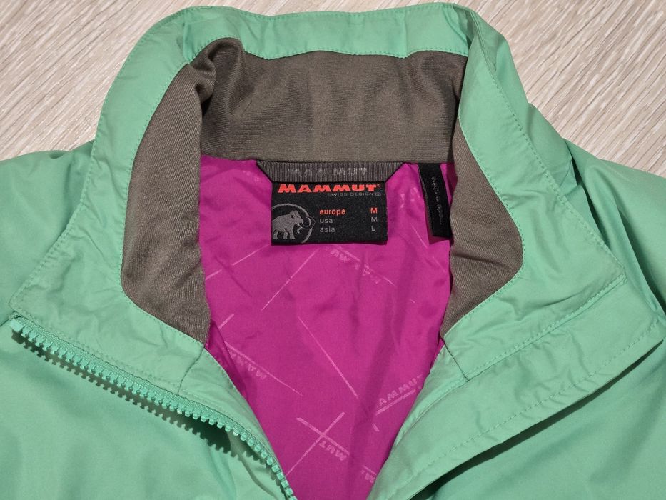 Jacheta dama drumeție Mammut M