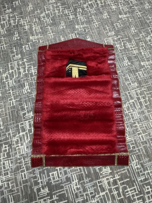 Xadya uchun joynamoz! Juda chiroyli.