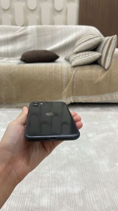 Айфон 11   64 ГБ