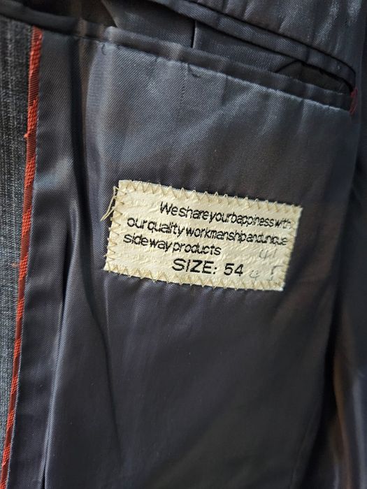 Пиджаки мужские и жилеты