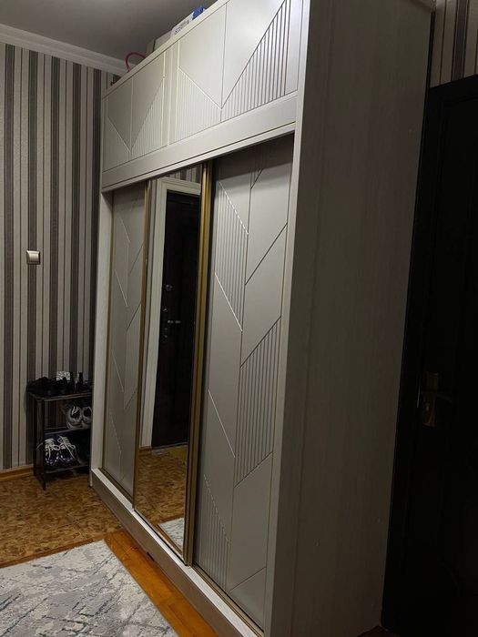 4/2/5. Сергели 2. Квартира 92 м², с меб. и тех. Метро - 500 м
