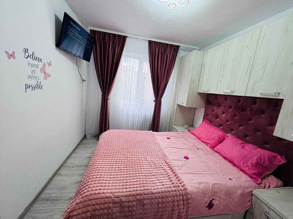 Apartament 3 camere Cetate Regim Hotelier