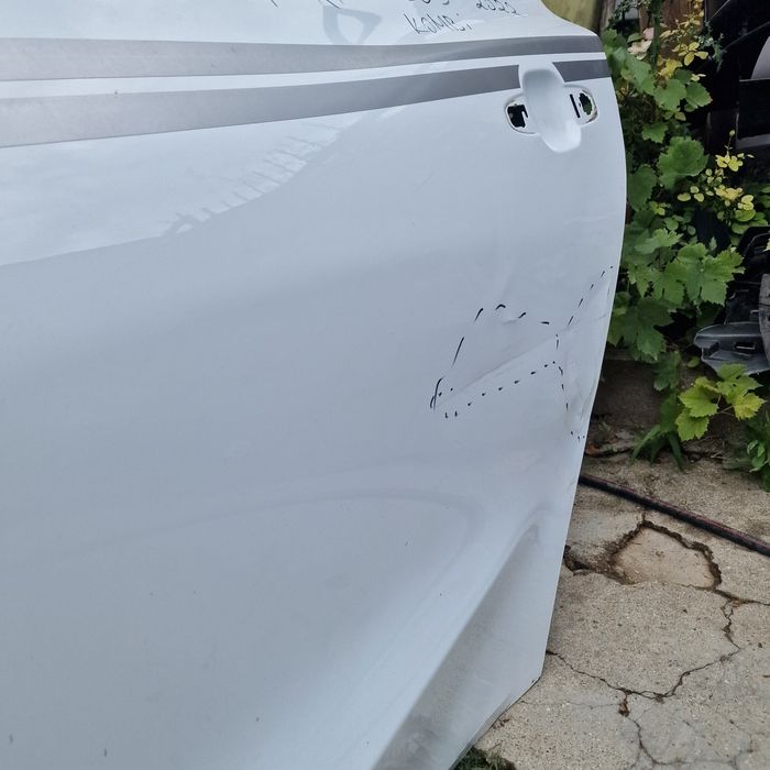 Ford focus 2022 от 2018 предна лява врата и задна лява врата