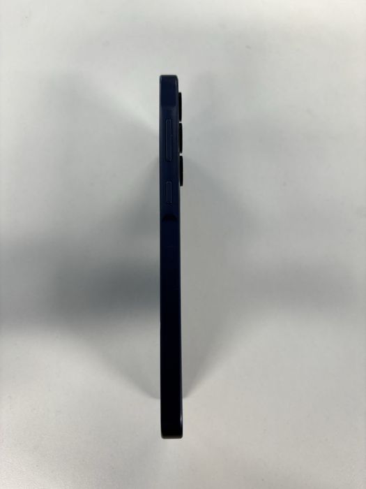 samsung A35  в хорошем состония
