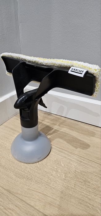Уред за чистене на стъкла Karcher WV1 Plus