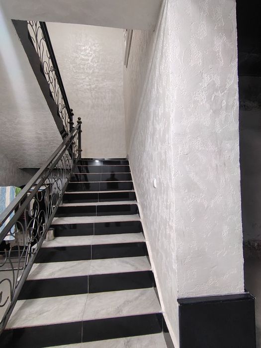 Sroshna Hovli sotiladi