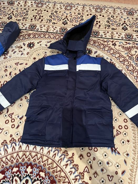 Продаётся зимняя спецодежда