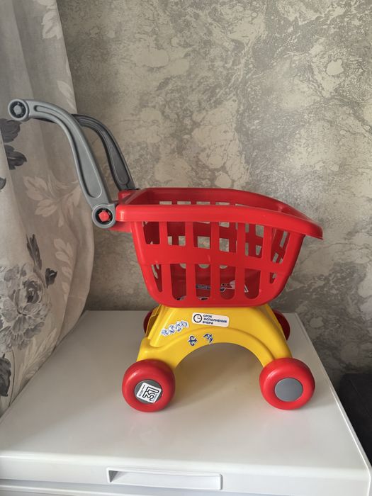 Продам детскую тележку