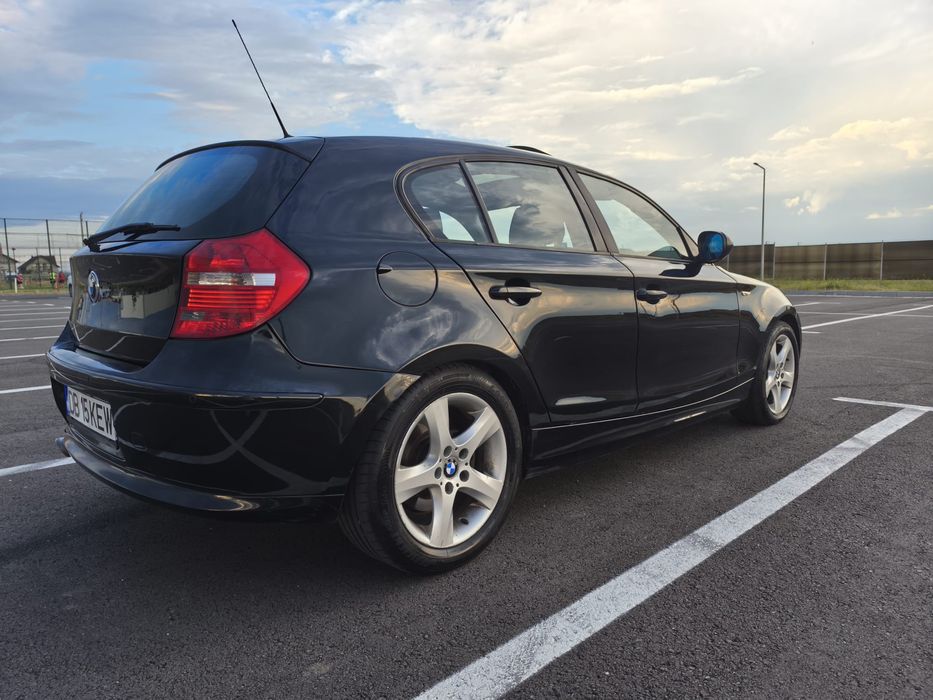BMW 1 Series 2010 — imagine 2