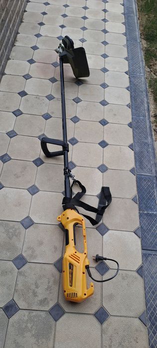 Ручная электрическая газонокосилка РОЛФ