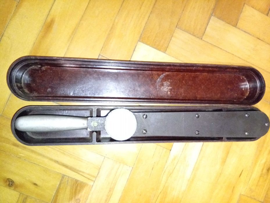 Руски динамометричен ключ от 60-те години