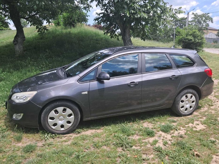 OPEL Astra 2012 — imagine 2