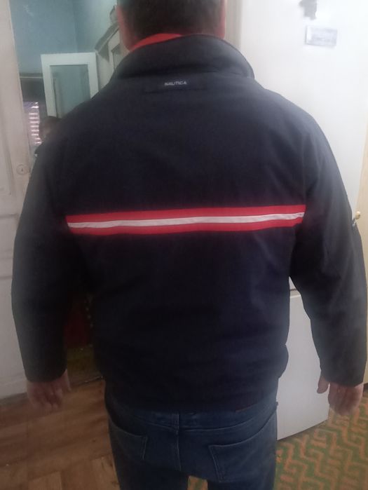 Продам куртки. Непромокаемые. В отличном состоянии