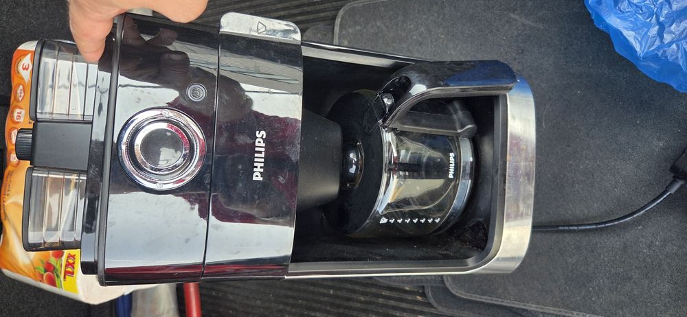 Cafetiera Philips hd7762 cu rasnita cafea boabe