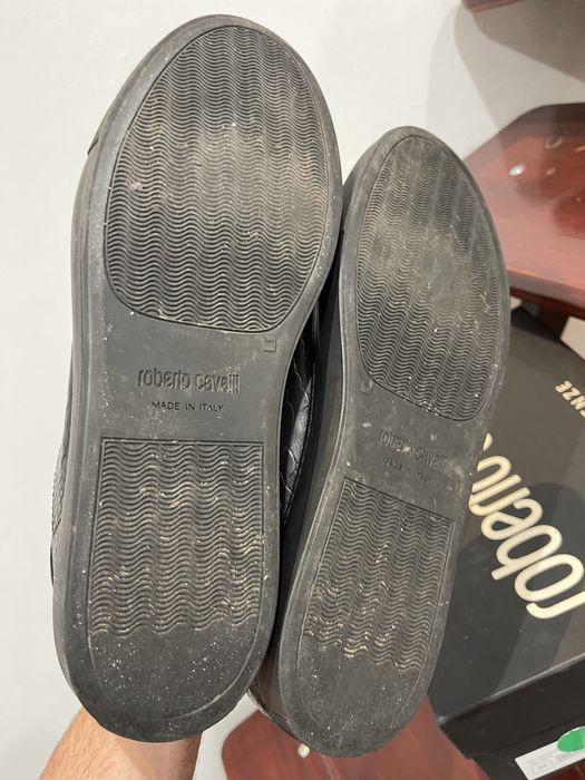 Оригинални обувки roberto cavalli кожени